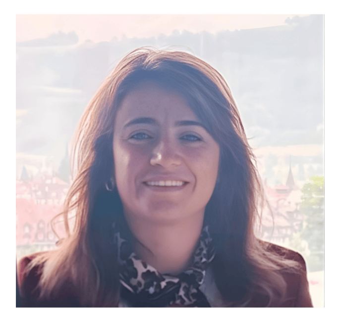 ONE H – Biography – Mouna